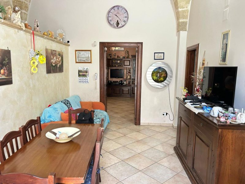 Casa independiente en Matino