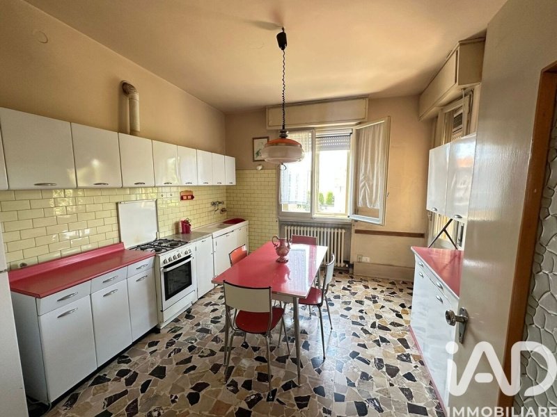 Apartamento em Mirandola