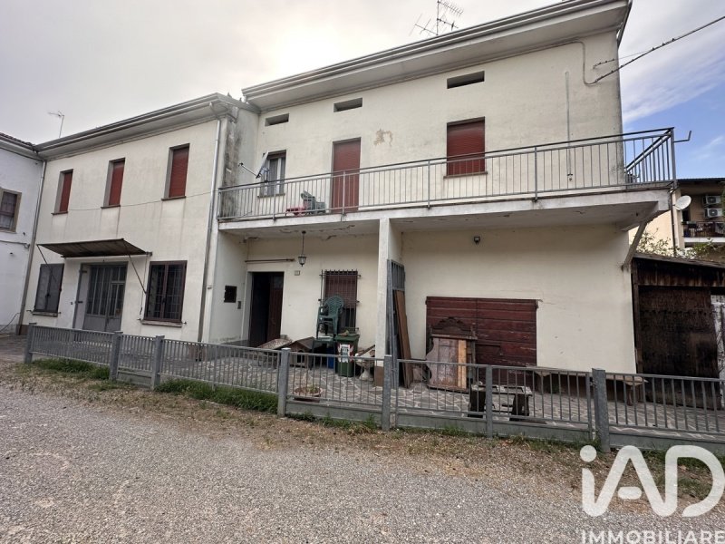 Villa à Finale Emilia