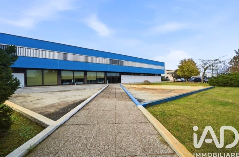 Gewerbeimmobilie in Reggiolo