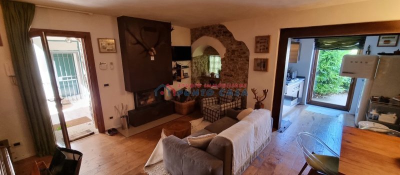 Vrijstaande woning in Erice