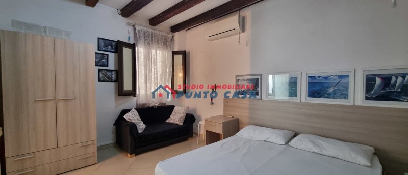 Однокомнатная квартира в Трапани