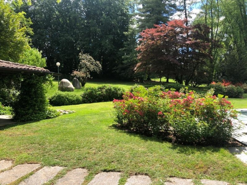 Villa in Castelletto sopra Ticino