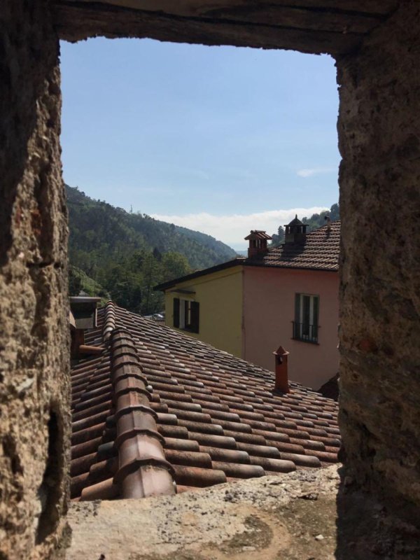 Особняк в Монтиньозо