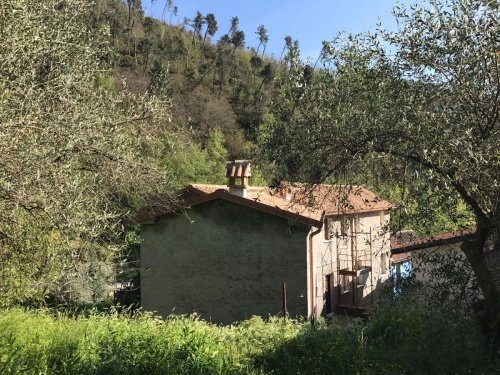 Особняк в Монтиньозо