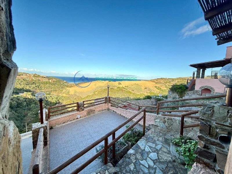 Casa geminada em Arbus