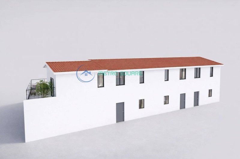 圣加维诺-蒙雷亚莱联排别墅