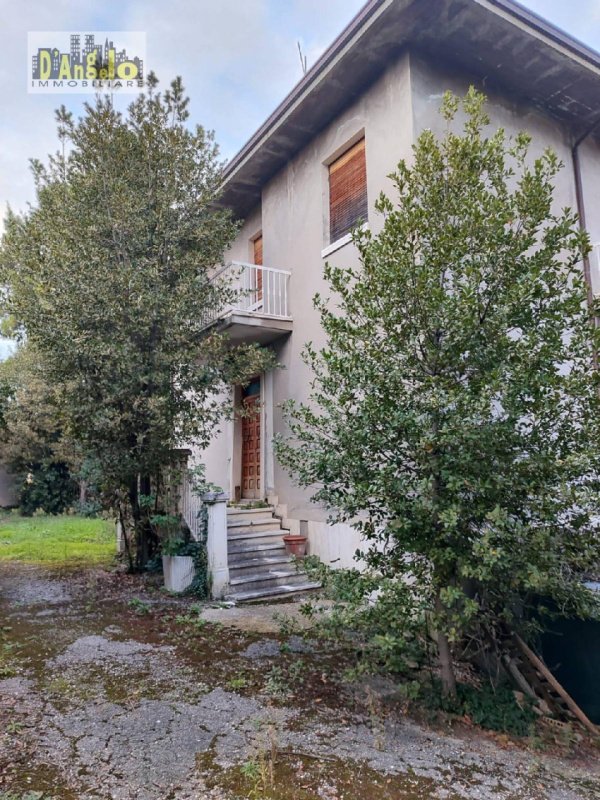 Villa i Offida