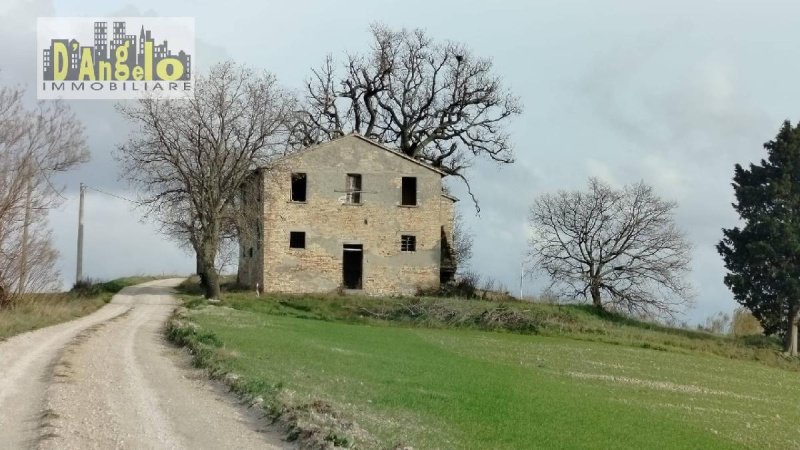 Huis op het platteland in Offida