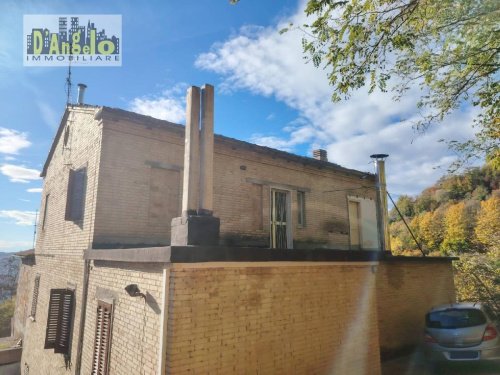Appartement à Montalto delle Marche