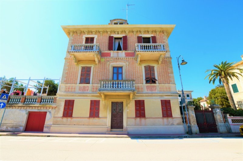 Villa en Porto San Giorgio