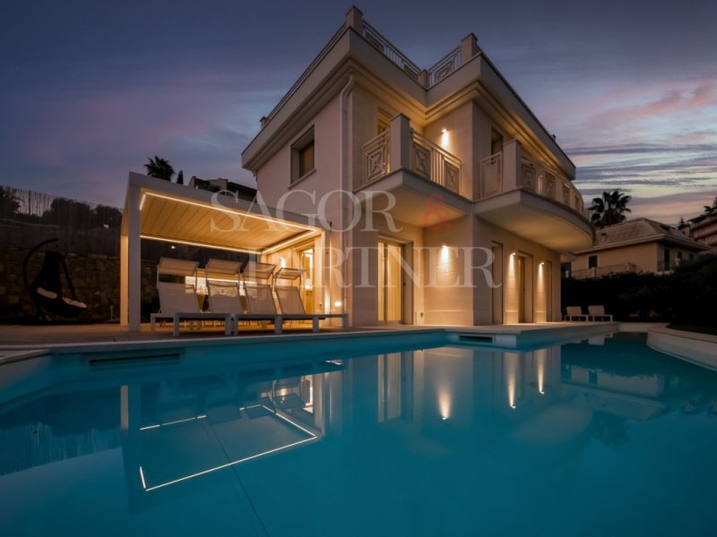 3 Bedrooms Villa for sale in Sanremo [805386] | Gate-away®