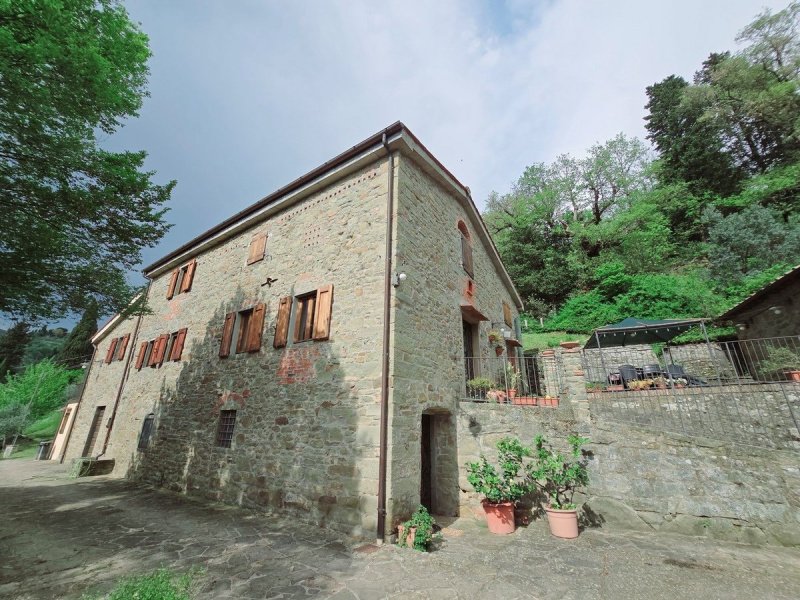 Casolare a Loro Ciuffenna