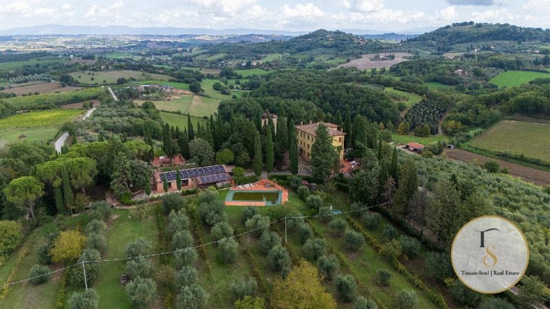 11 Bedrooms Villa for sale in Chiusi [797050] | Gate-away®
