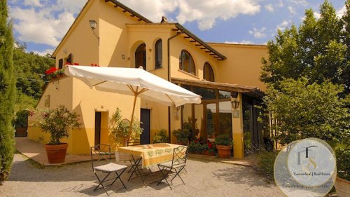 Villa in Sarteano