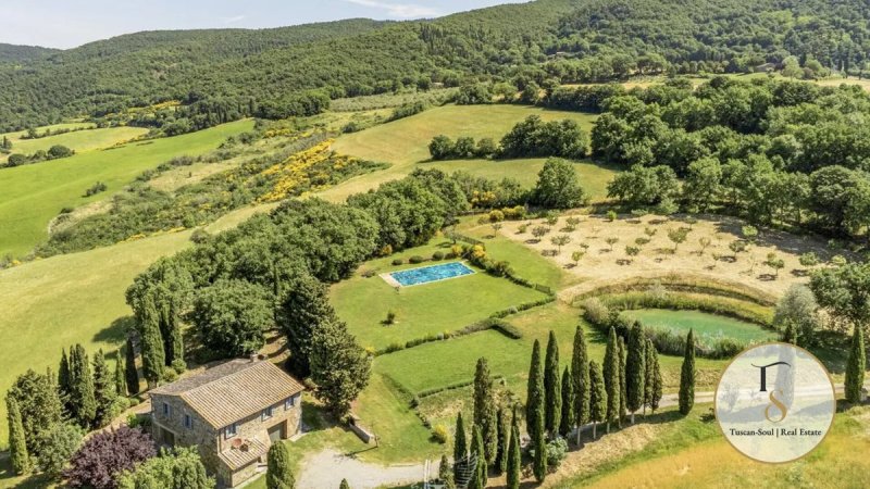 Farm in San Quirico d'Orcia