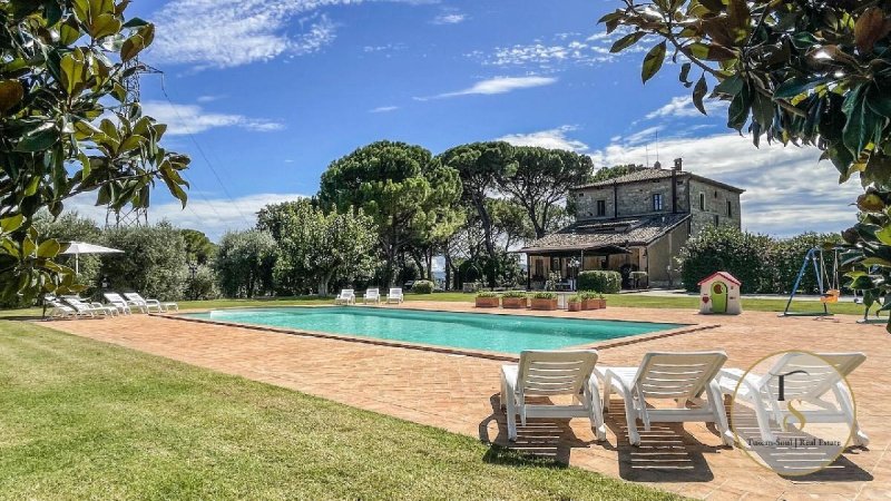 Villa in Fratta Todina