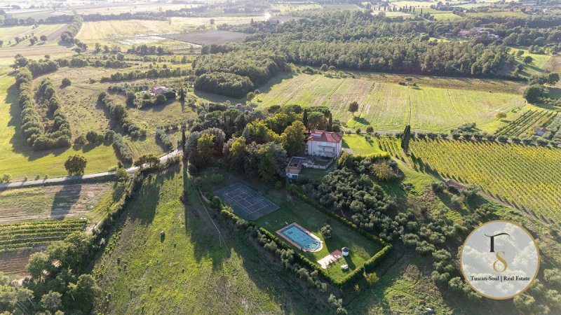 Detached house in Lucignano