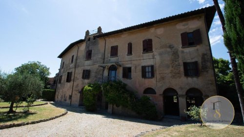 Villa en Magione