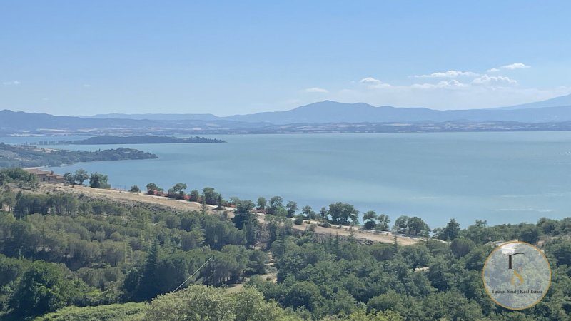 Villa in Passignano sul Trasimeno
