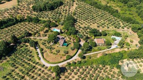 Villa in Cetona