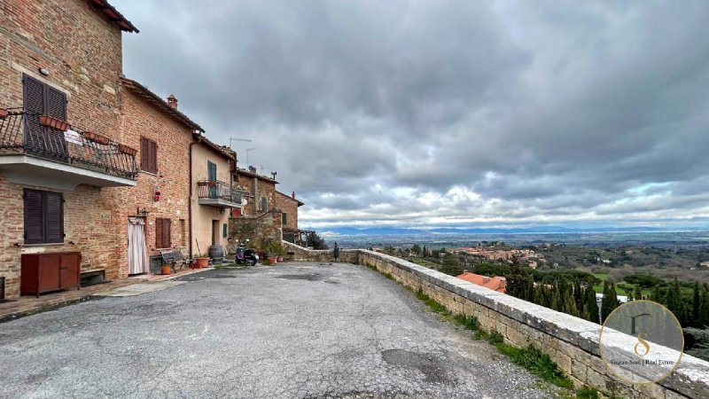 Apartment in Montepulciano