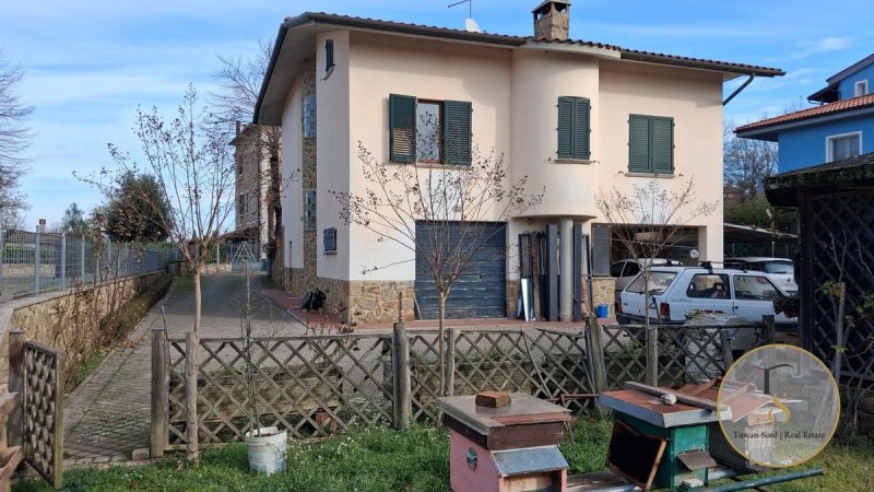 Detached house in Asciano