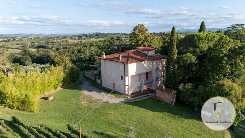 Vrijstaande woning in Lucignano