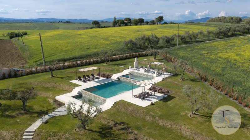 Villa in Cortona