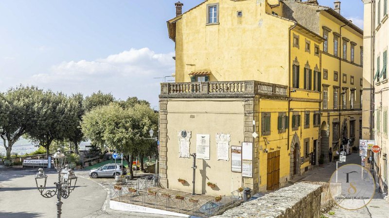 Appartement à Cortone