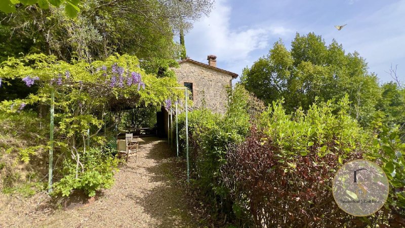 Villa in Cetona