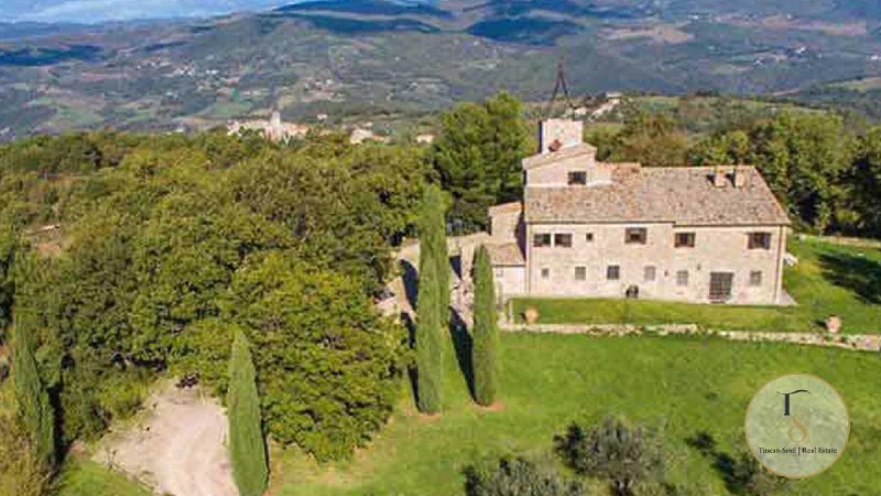 Castello a Baschi