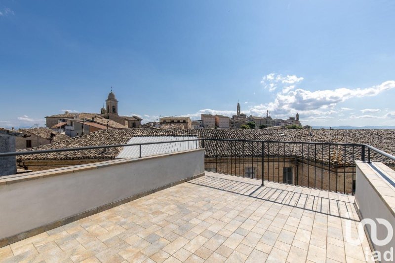 科里多尼亚大厦