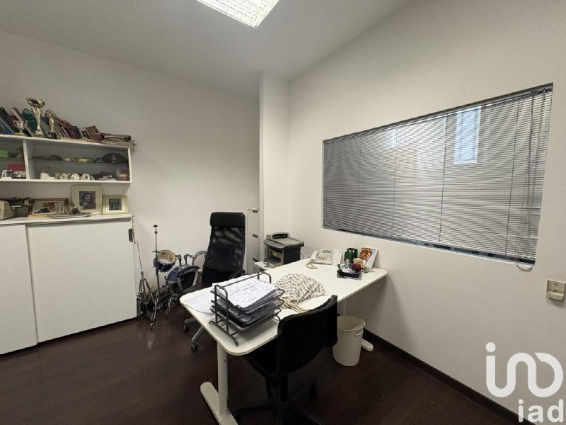 奇维塔诺瓦-马尔凯商业房产