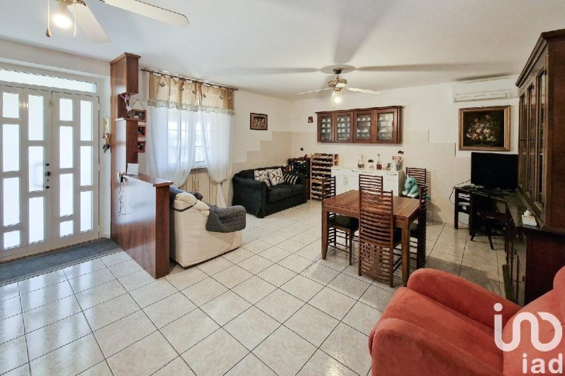 Apartamento em Treia