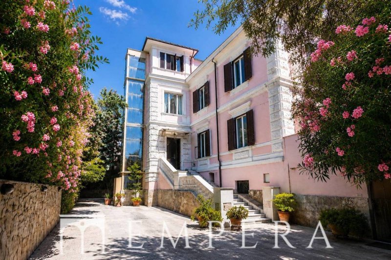Villa a Roma