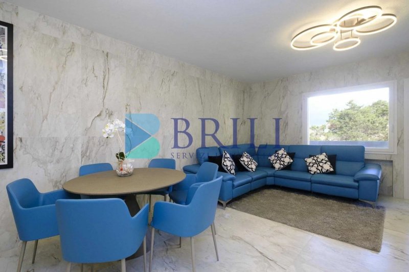 阿尔扎凯纳公寓