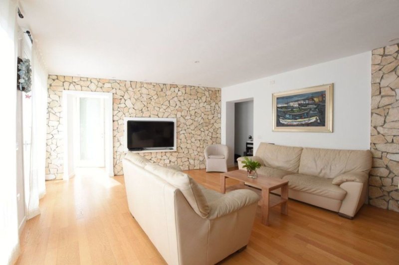 Casa independiente en Sácer