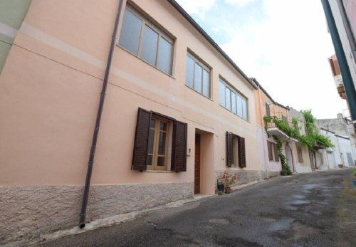 Casa independiente en Banari