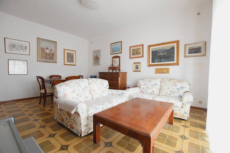 Apartamento en Sácer