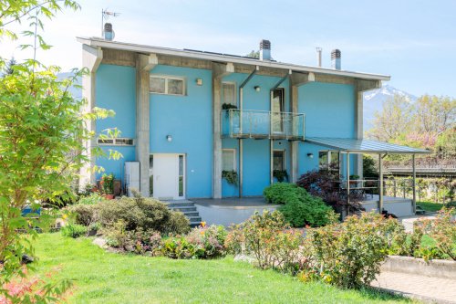 Vrijstaande woning in Montagna in Valtellina