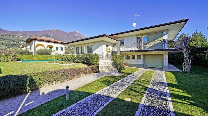 托斯科拉诺-马德尔诺别墅