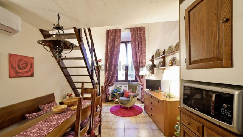 托斯科拉诺-马德尔诺公寓