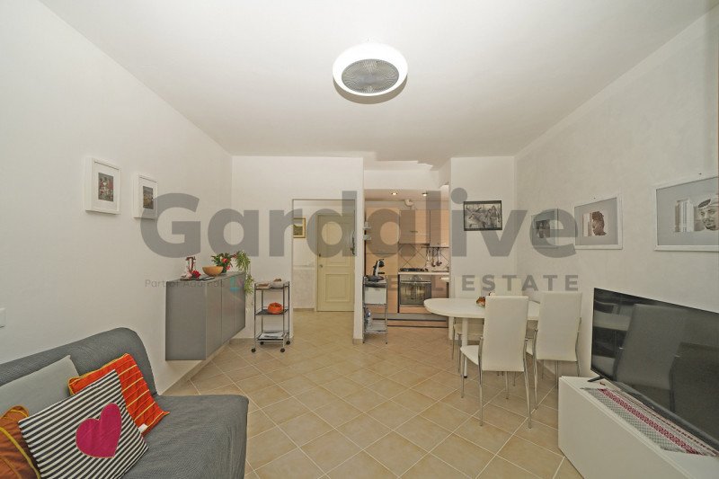 加尔多内-里维耶拉公寓