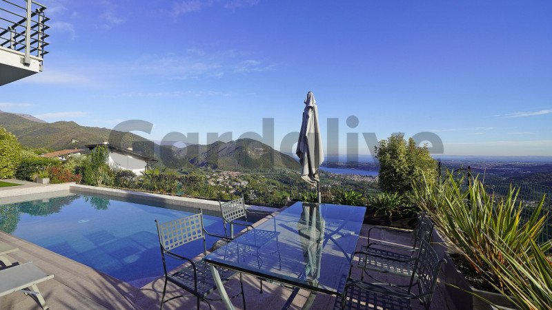 Villa à Villanuova sul Clisi