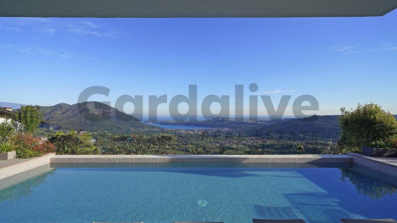 Villa à Villanuova sul Clisi