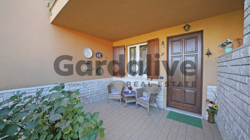 Terraced house in Manerba del Garda