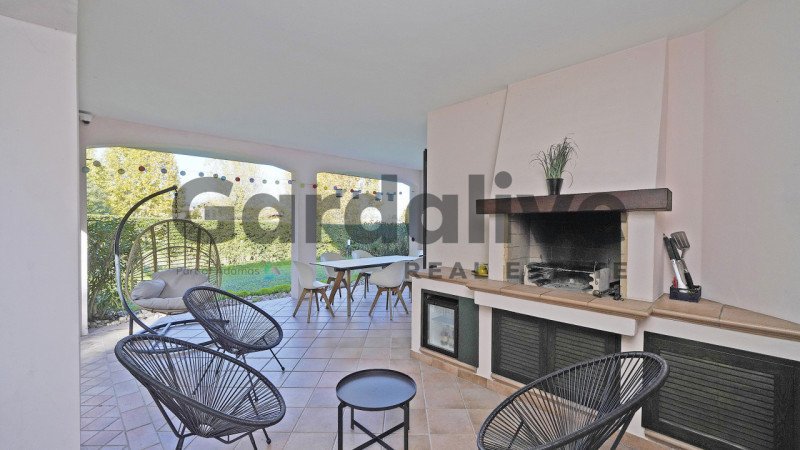 Reihenhaus in Padenghe sul Garda