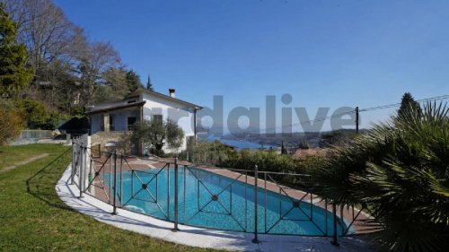Villa à Salò