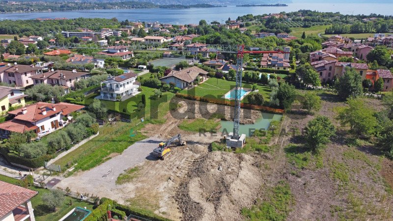 Villa in Manerba del Garda